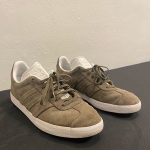 Adidas Gazelle Sneakers